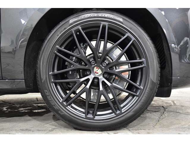 Porsche Macan 12