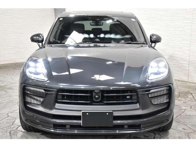 Porsche Macan 9