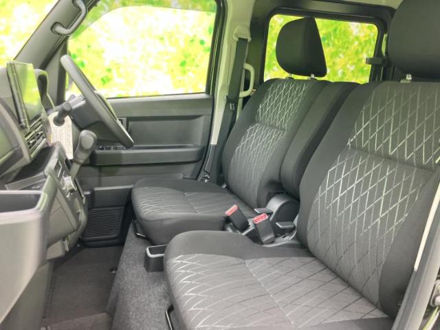 Daihatsu Atrai 7