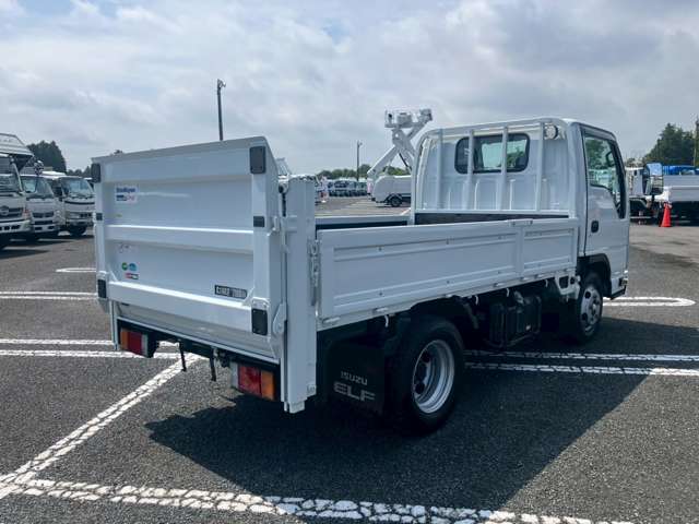 Isuzu Elf 5