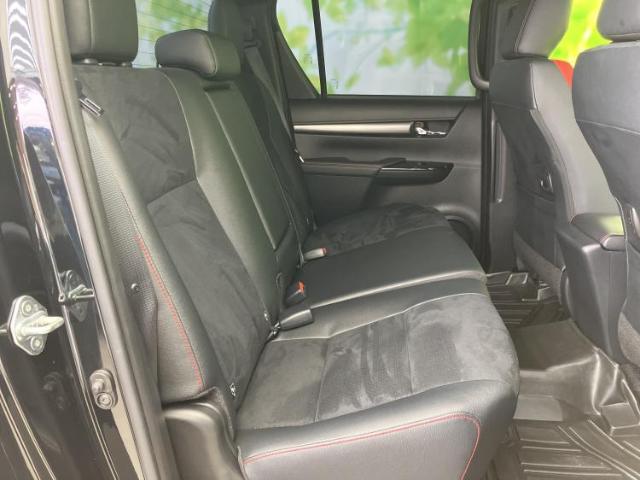 Toyota Hilux 7