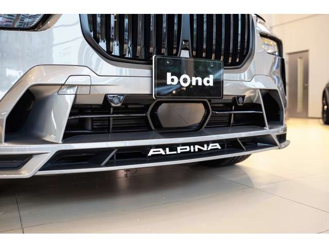 BMW Alpina XB7 5