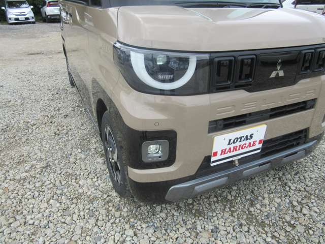 Mitsubishi Delica Mini 12