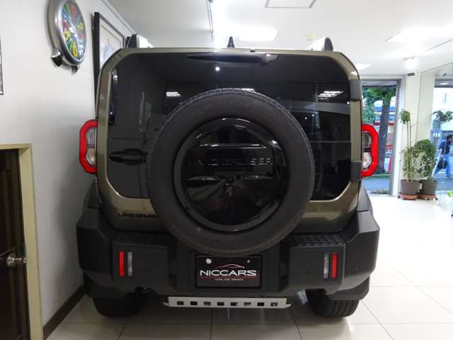 Toyota Land Cruiser FJ 9