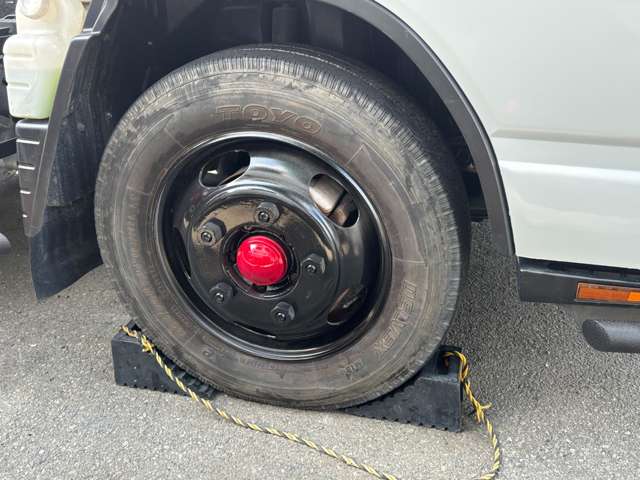 Mitsubishi Fuso Canter 11