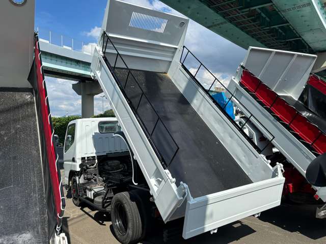 Mitsubishi Fuso Canter 4