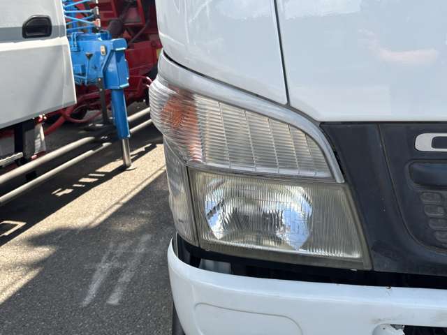Mitsubishi Fuso Canter 8
