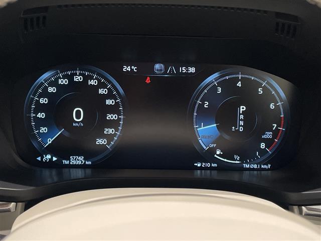 Volvo XC60 11