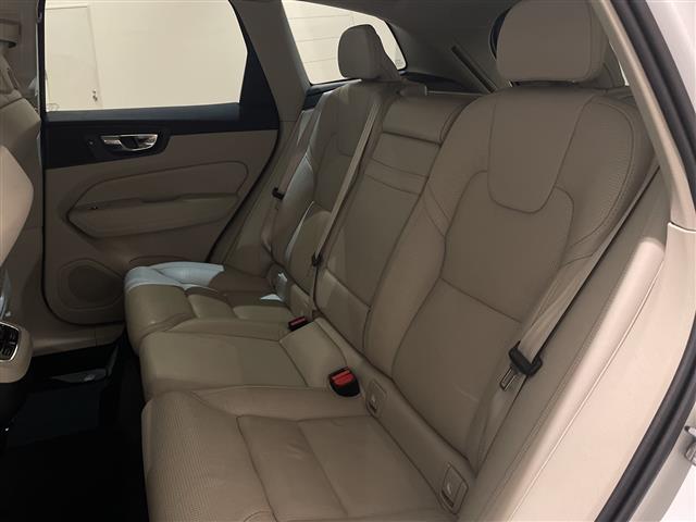 Volvo XC60 5