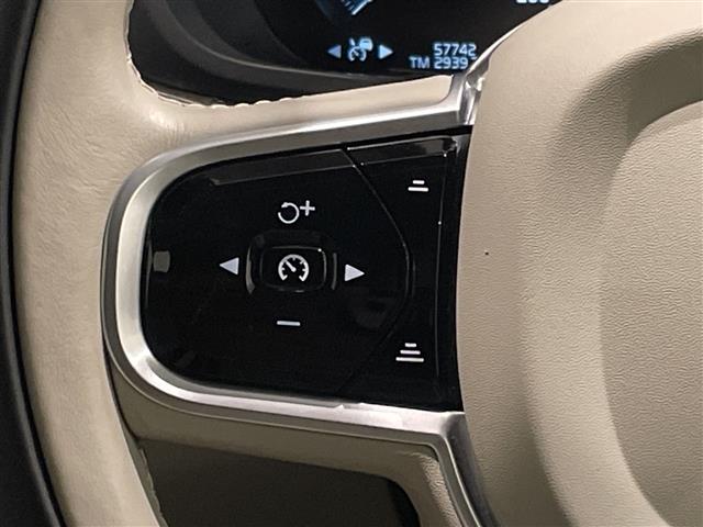 Volvo XC60 9