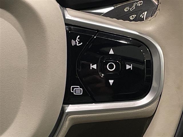 Volvo XC60 10