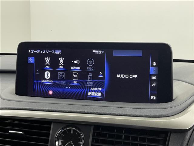 Lexus RX 9