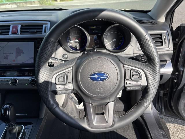 Subaru Legacy Outback 11