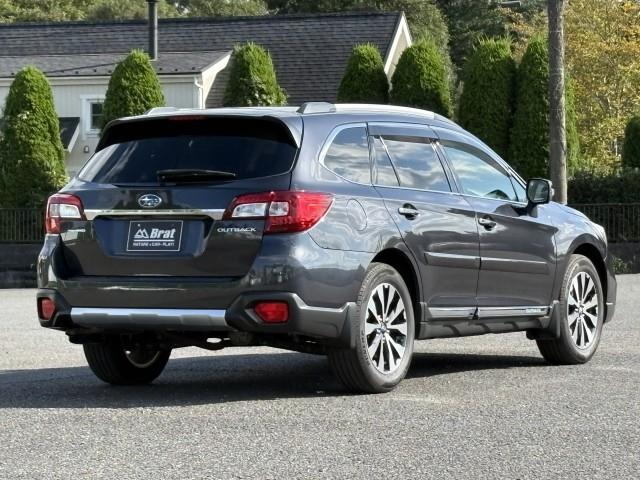 Subaru Legacy Outback 4