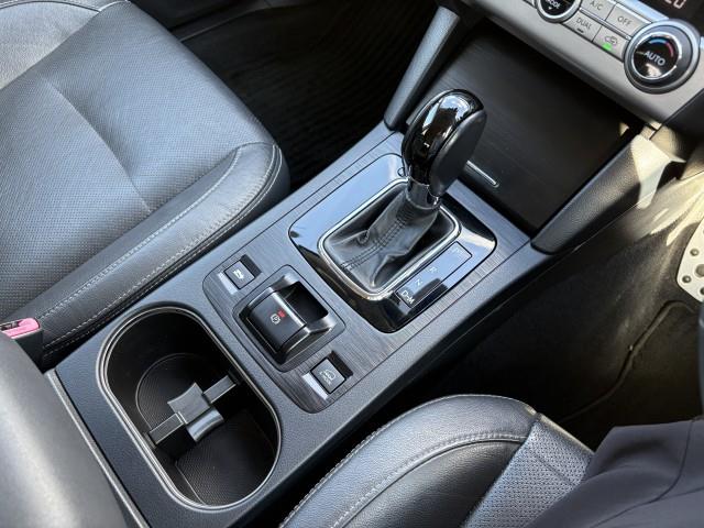 Subaru Legacy Outback 10