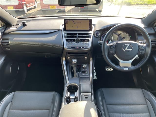 Lexus NX 5
