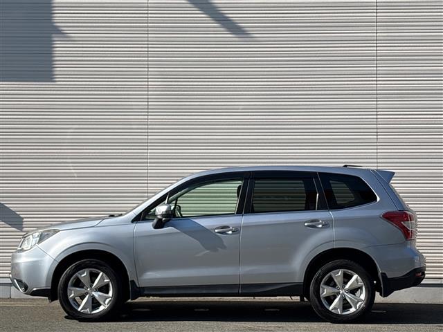 Subaru Forester 4