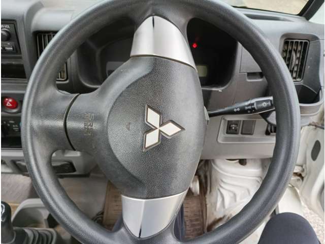 Mitsubishi Minicab Truck 10