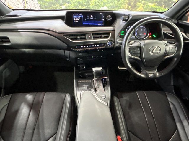 Lexus UX 2