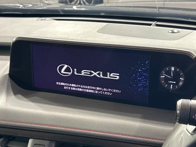 Lexus UX 4