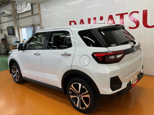 Daihatsu Rocky 6
