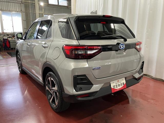 Daihatsu Rocky 7