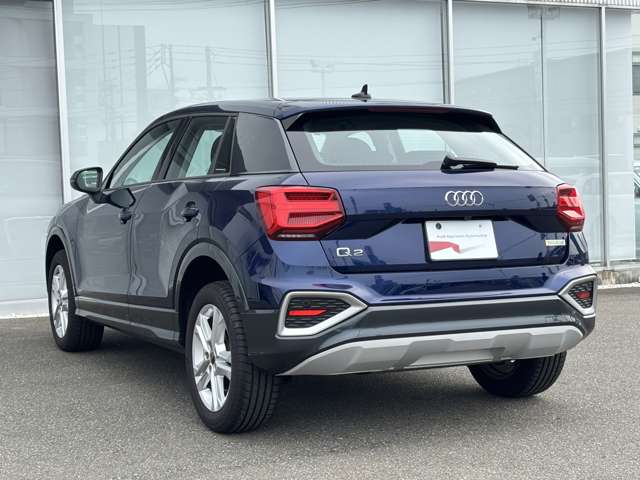 Audi Q2 12