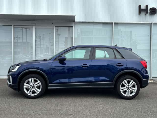 Audi Q2 8