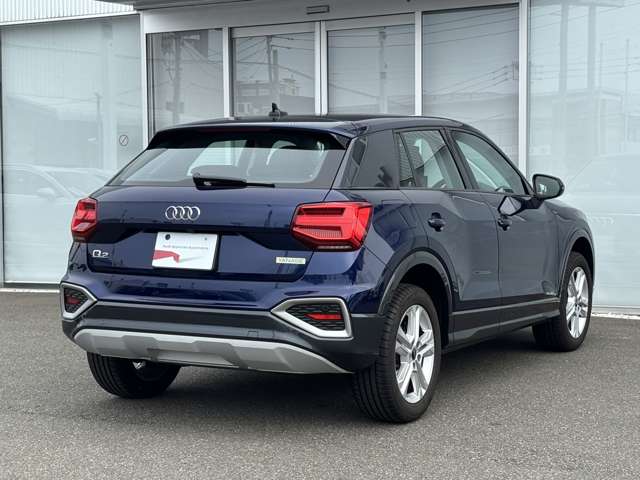 Audi Q2 10
