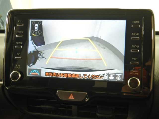 Toyota Yaris Cross 4