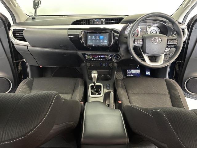 Toyota Hilux 3
