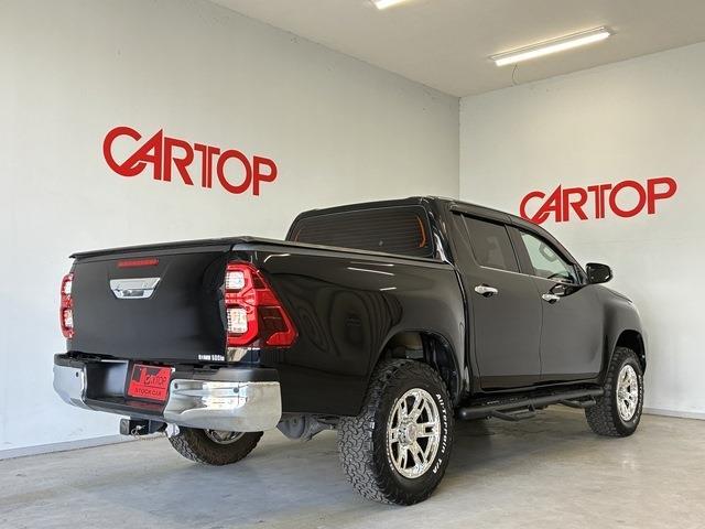 Toyota Hilux 4