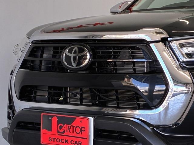 Toyota Hilux 7