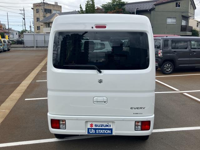 Suzuki Every 6