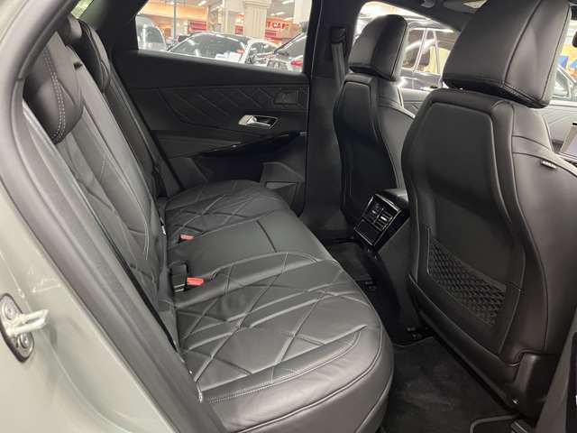 DS Automobiles DS7 9