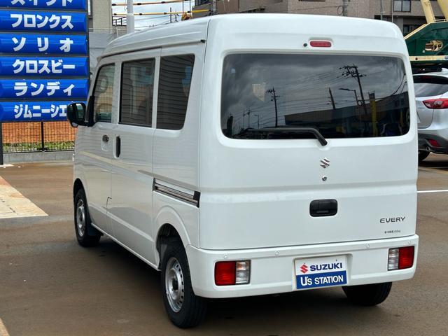 Suzuki Every 7