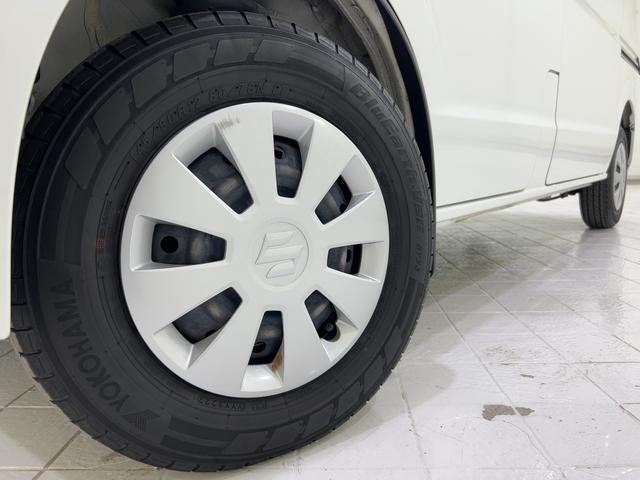 Suzuki Every 8