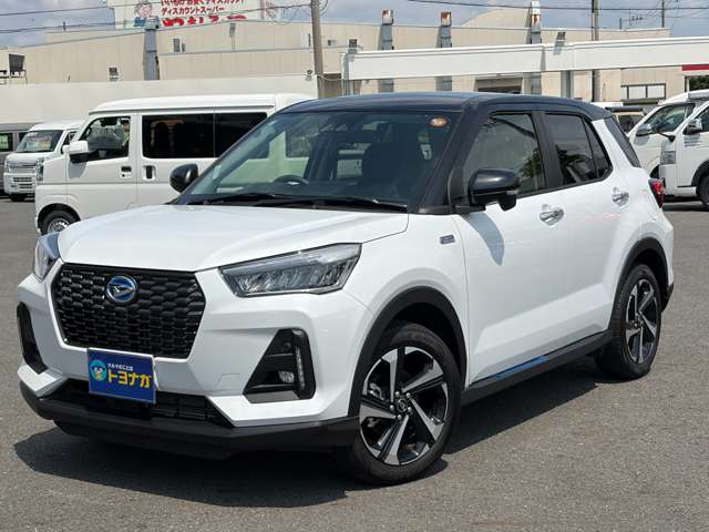 Daihatsu Rocky 7