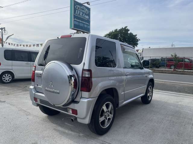 Mitsubishi Pajero Mini 9