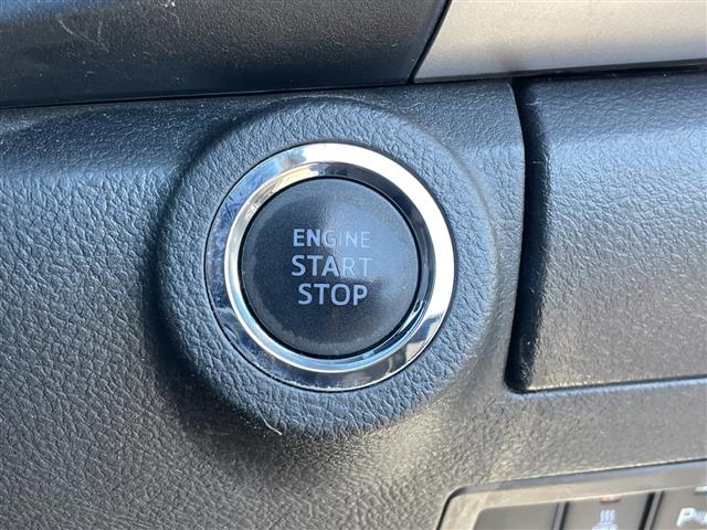 Toyota Hilux 12