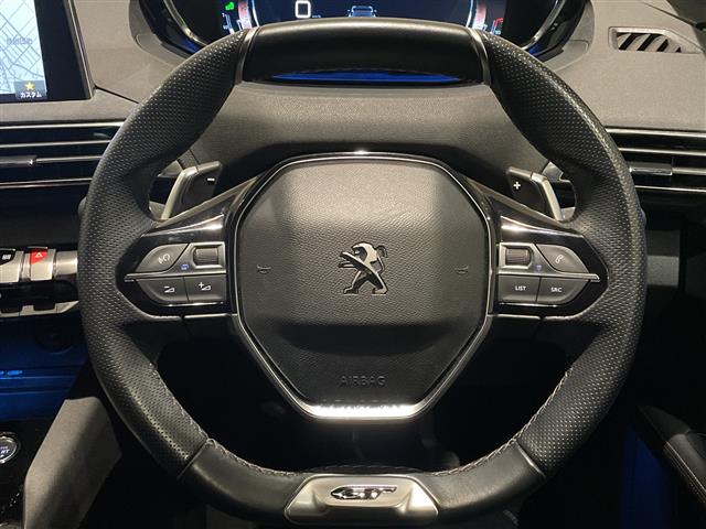Peugeot 3008 8