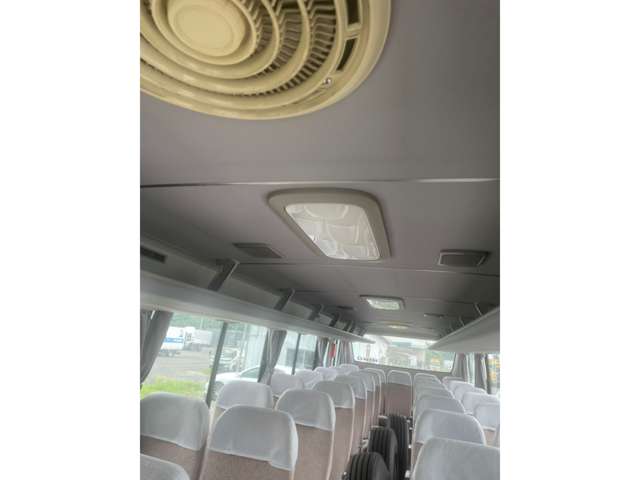 Hino Melpha 4