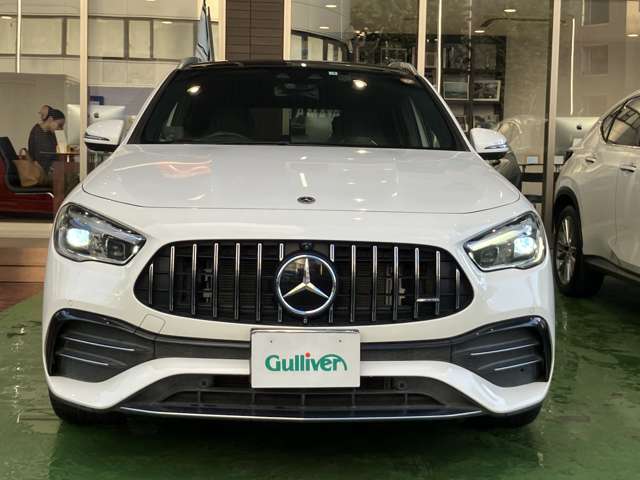 Mercedes-Benz GLA-Class 6