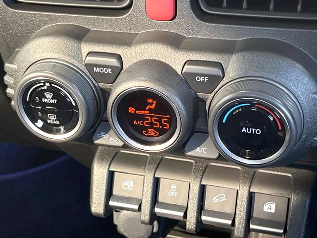 Suzuki Jimny 6