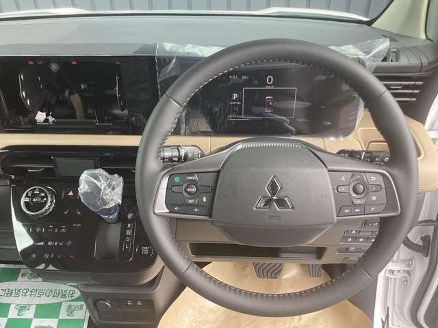 Mitsubishi Delica Mini 3