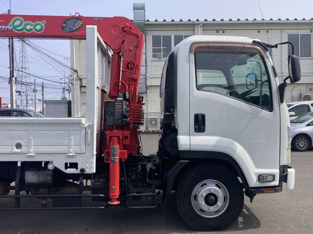 Isuzu Forward 9