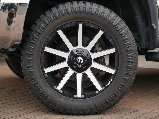 Toyota Tundra 9