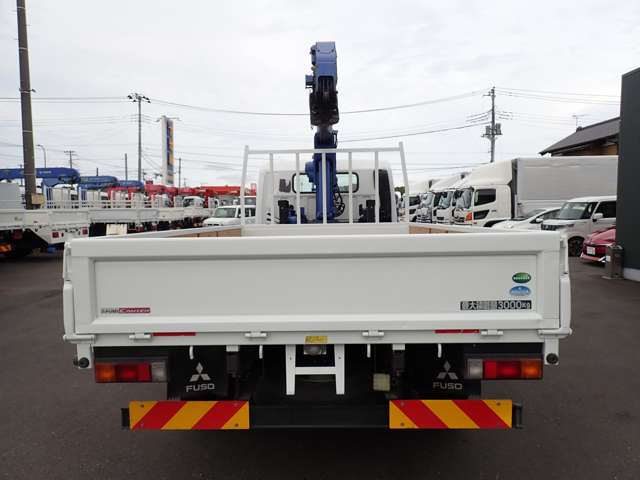 Mitsubishi Fuso Canter 8