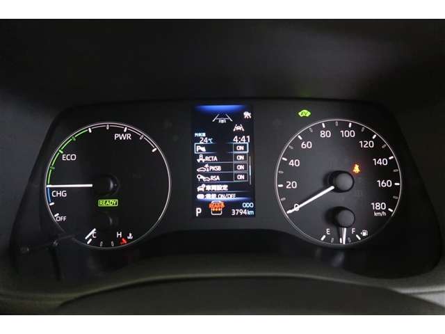 Toyota Sienta 10