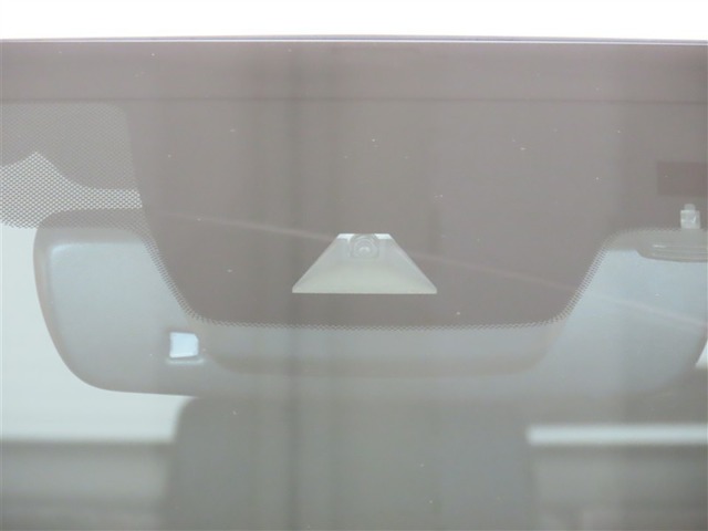 Lexus UX 3
